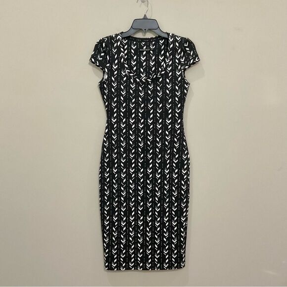 Black Halo Sheath Dress Sz S Black & White Geometric Print Pattern Stretch Knit - Picture 1 of 6